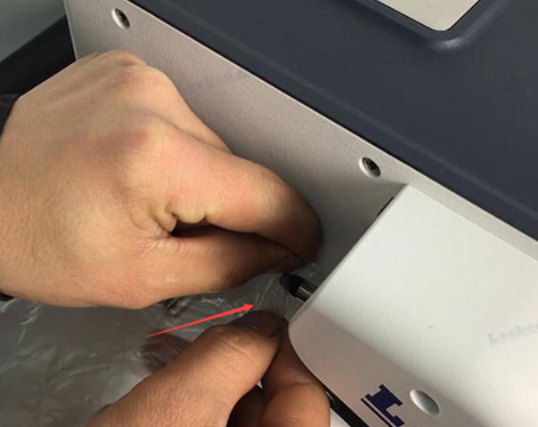 step-by-step-guide-how-to-properly-load-air-cushion-film-into-your-lockedair-air-cushion-machine-3.jpg step-by-step-guide-how-to-properly-load-air-cushion-film-into-your-lockedair-air-cushion-machine-3.jpg